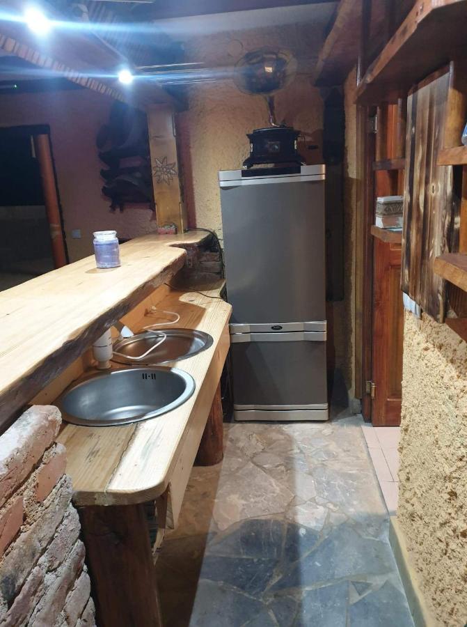 Apartma Misa, Tomo Ketis Sp