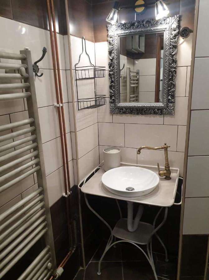 Apartma Misa, Tomo Ketis Sp